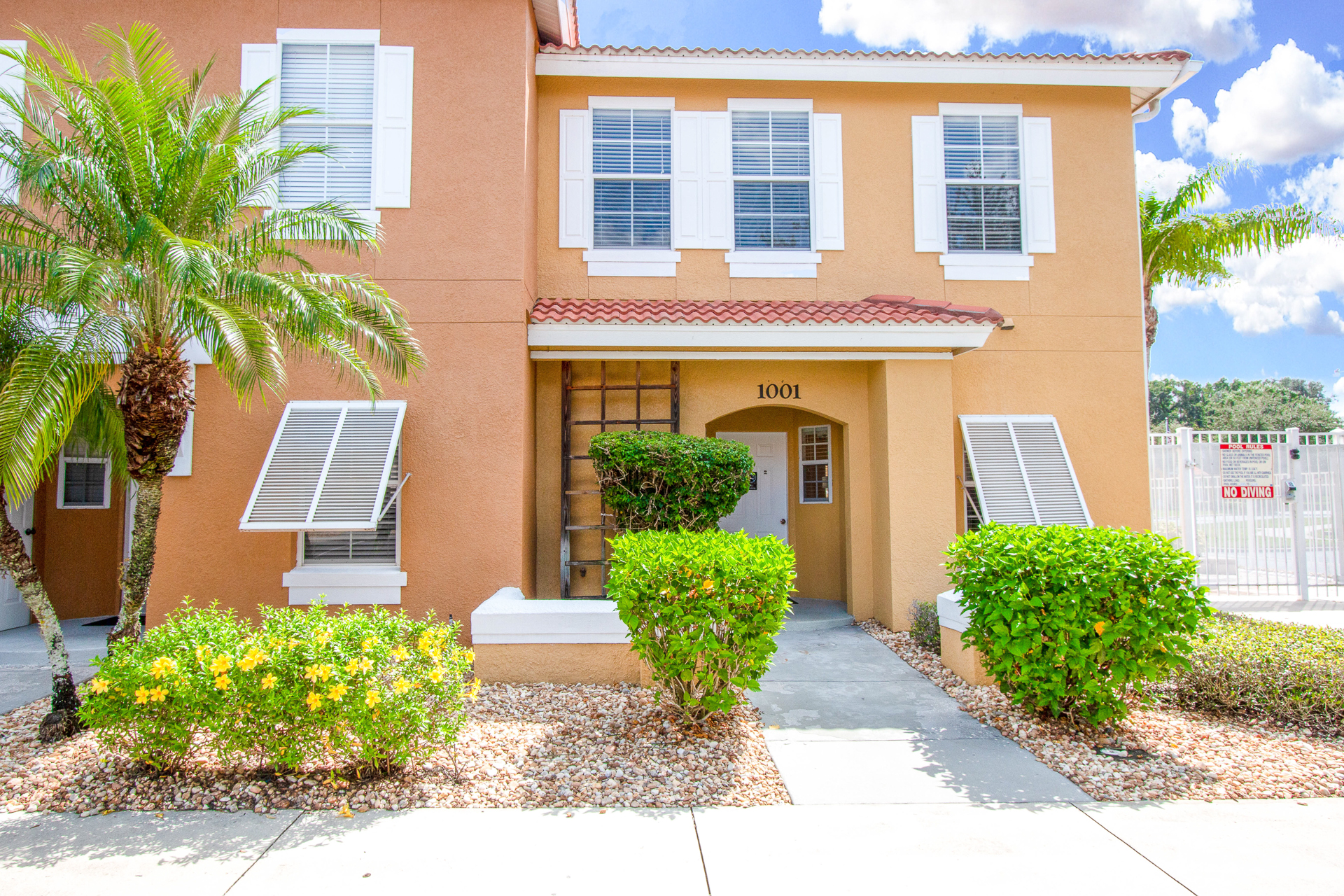 Lake Berkley Townhomes in Kissimmee